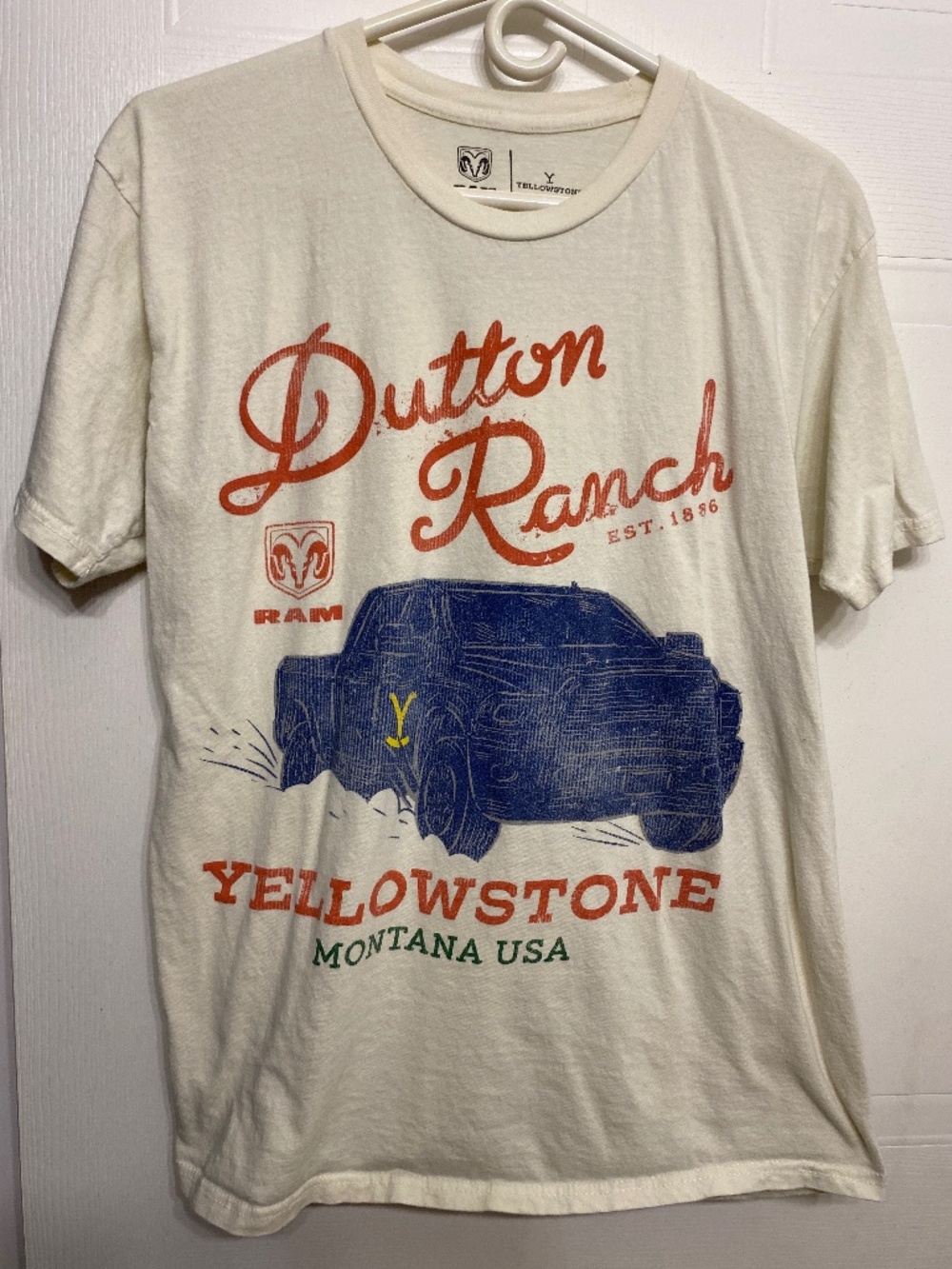 Yellowstone Dutton Ranch Tee Large